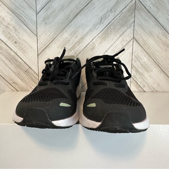 Reebok 7.5 women’s like new endless road running shoes - Picture 10 of 16